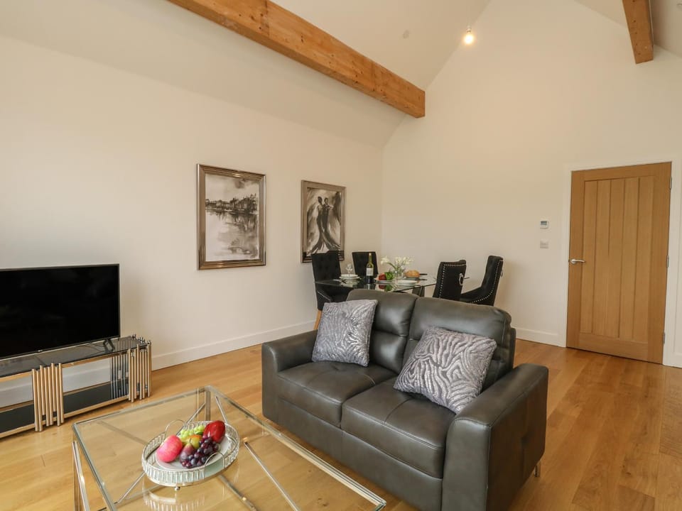 Harbourside Haven Penthouse 2 Apartment in Weymouth