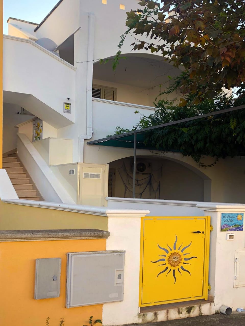 Property building, Balcony/Terrace
