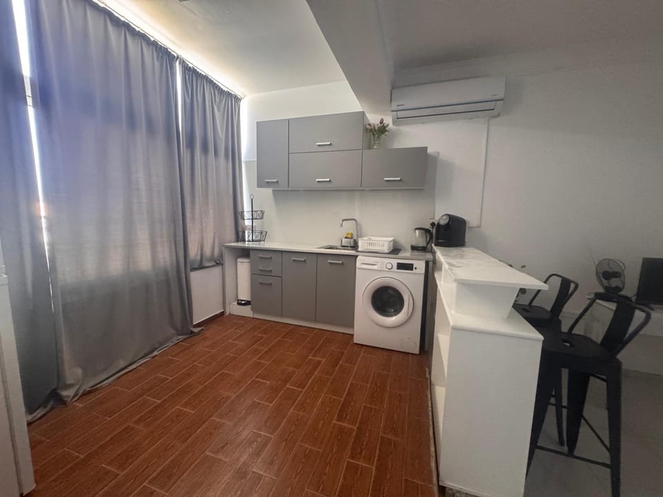 Elena's Guest House Apartment Apartment in Paphos