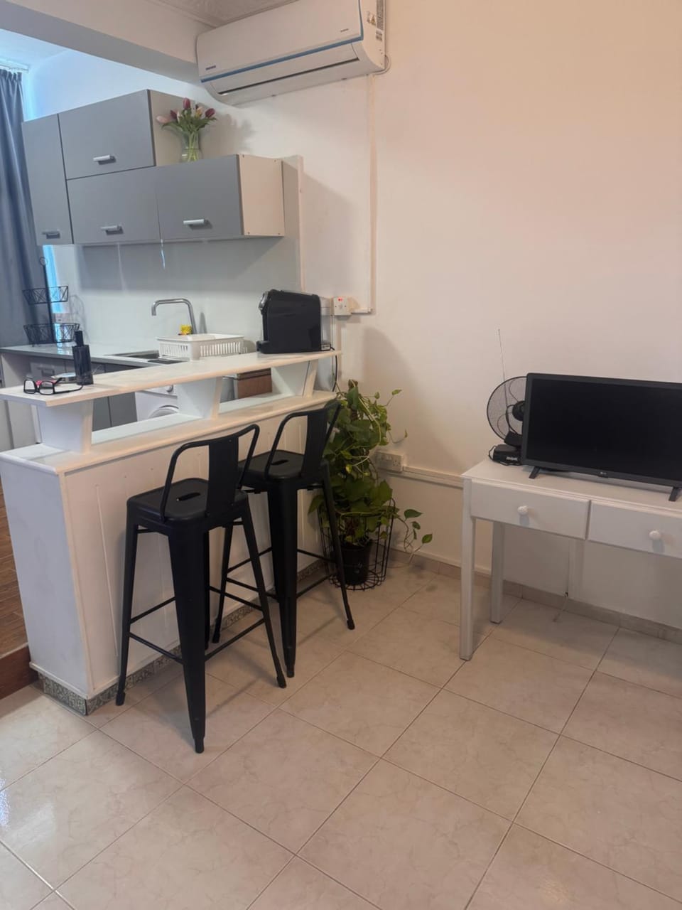 Elena's Guest House Apartment Apartment in Paphos