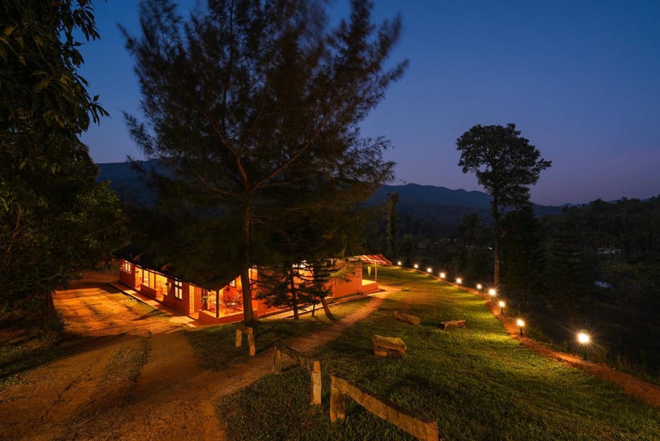 Property building, Natural landscape, Garden view, Mountain view, Sunset