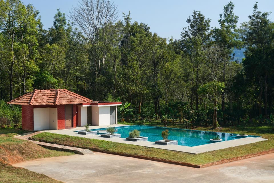 Natural landscape, Mountain view, Swimming pool