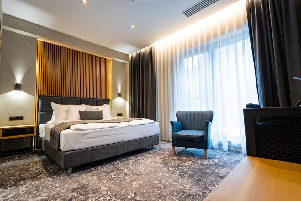 Bed, Photo of the whole room