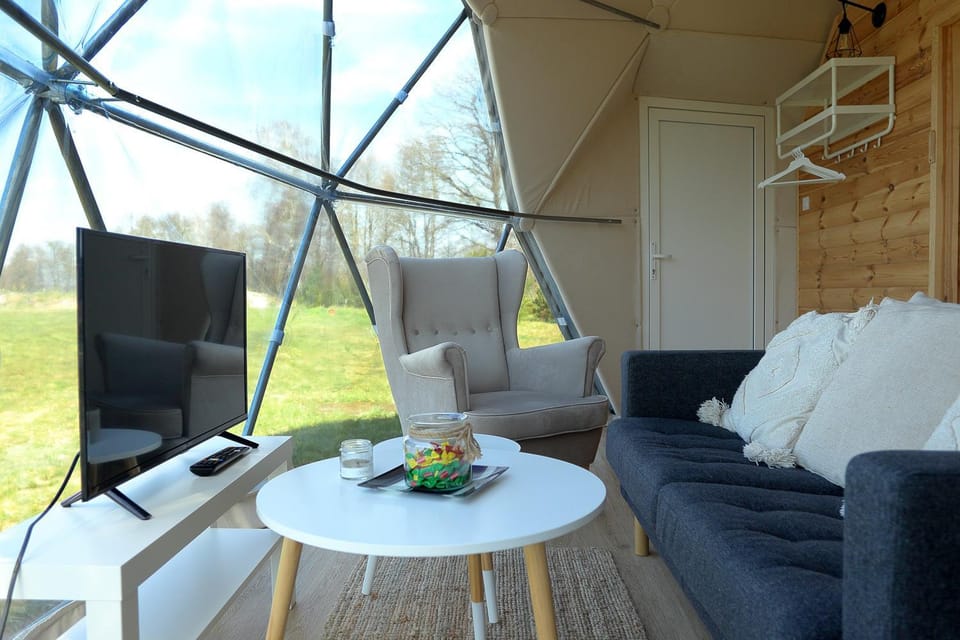 Wiosna Glamp Luxury tent in Greater Poland Voivodeship