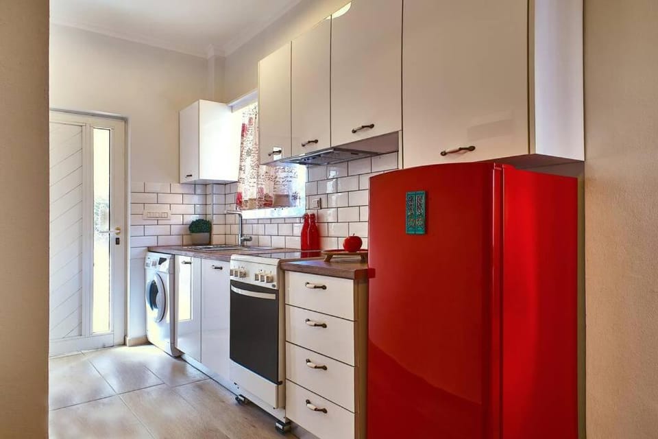 Natasha's Luxury apartment by the sea Apartment in Crete Region