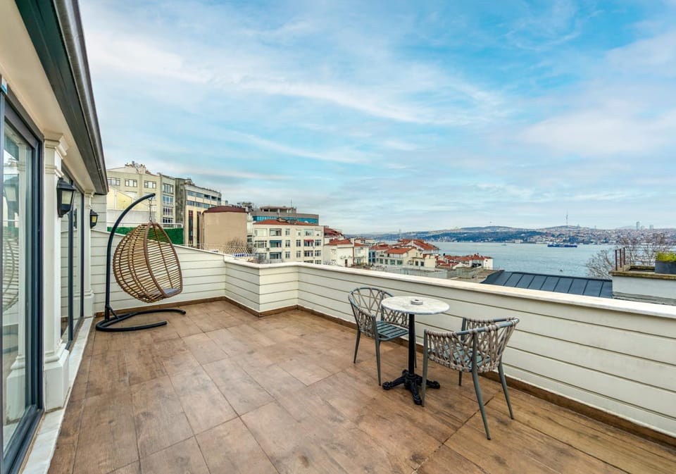 Balcony/Terrace, Seating area