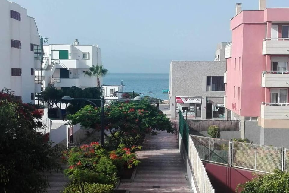 Apartment near the beach Apartment in Playa de las Americas