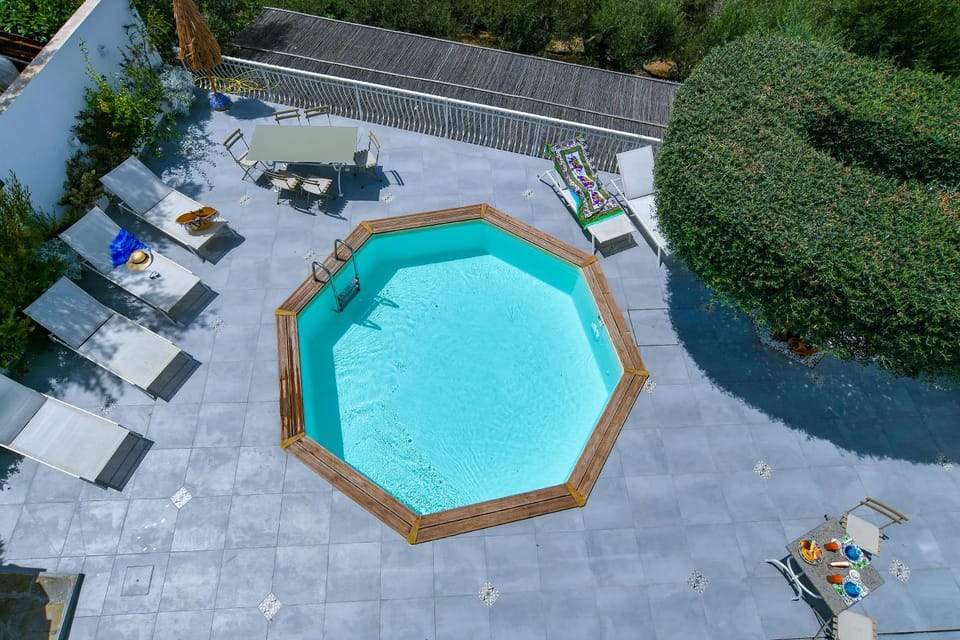 Pool view, Swimming pool