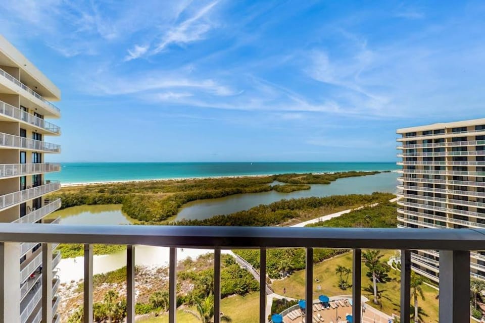 Sunset Dreams House in Marco Island