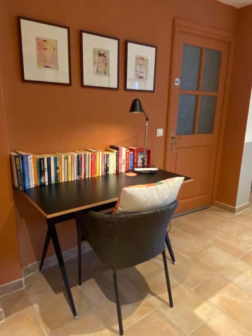 Library, Seating area