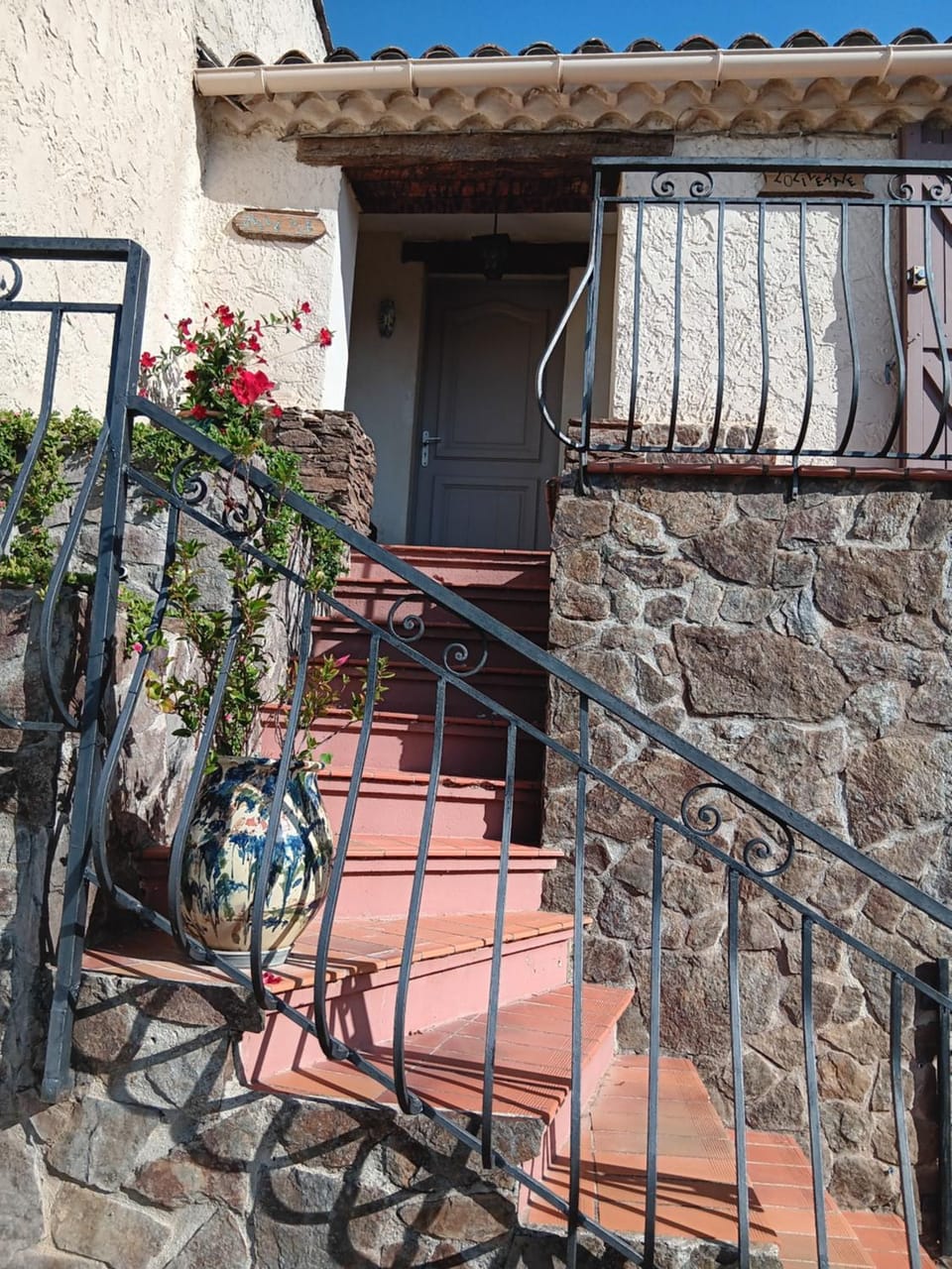 Le Micocoulier Apartment in French Riviera