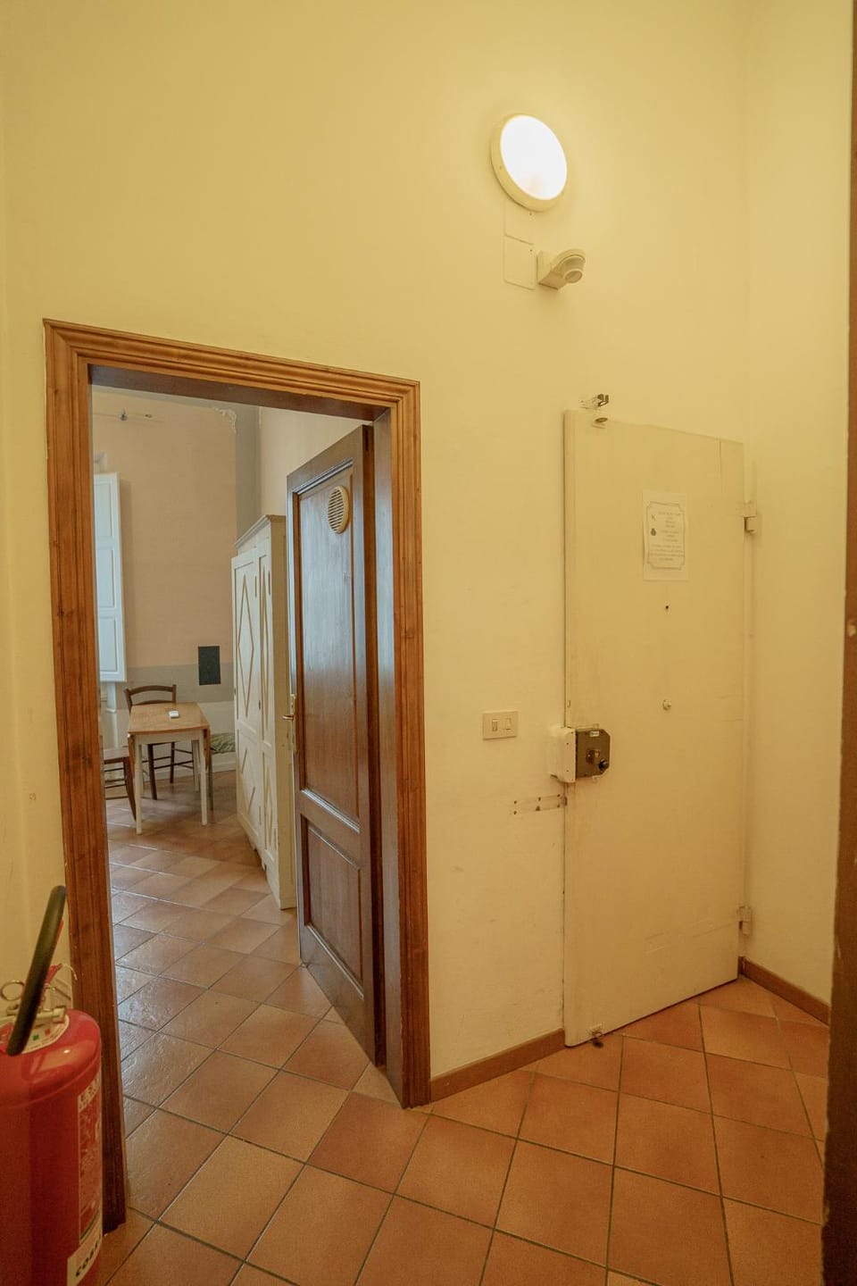 Tranquil Suite Near Museums and Train Station Apartment in Florence