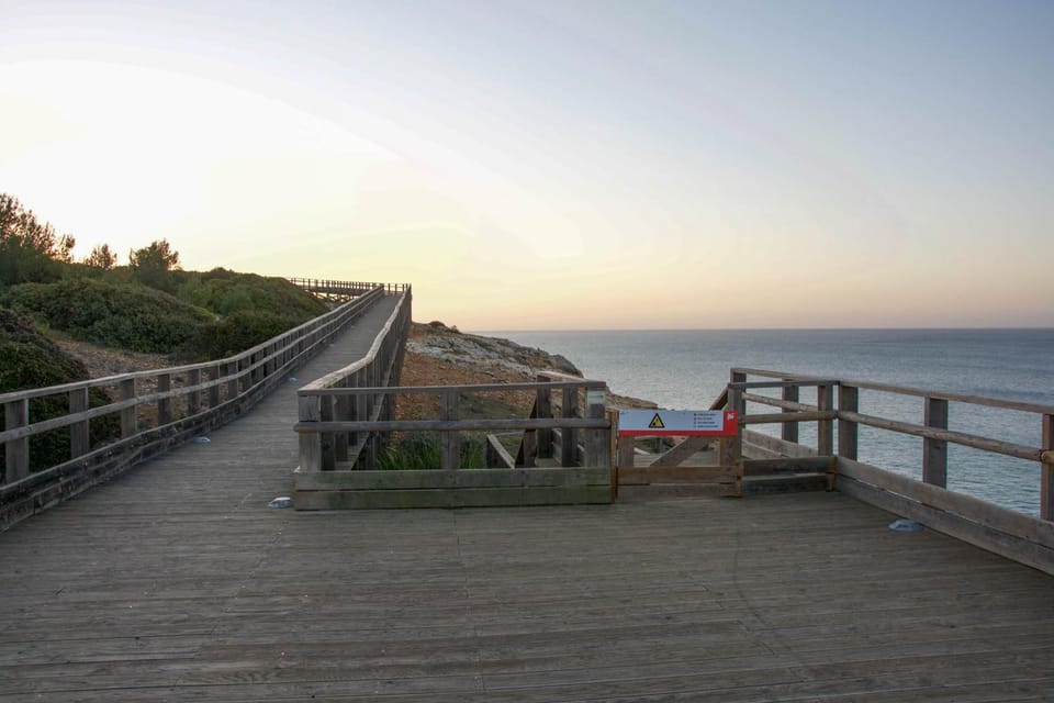 Hiking, Sea view