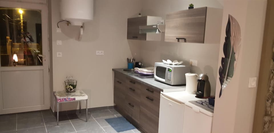 Bel appart moderne Roanne Apartment in Auvergne-Rhône-Alpes