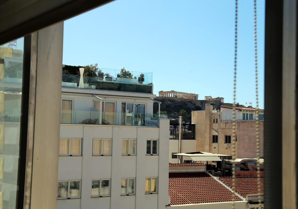 City view, Location