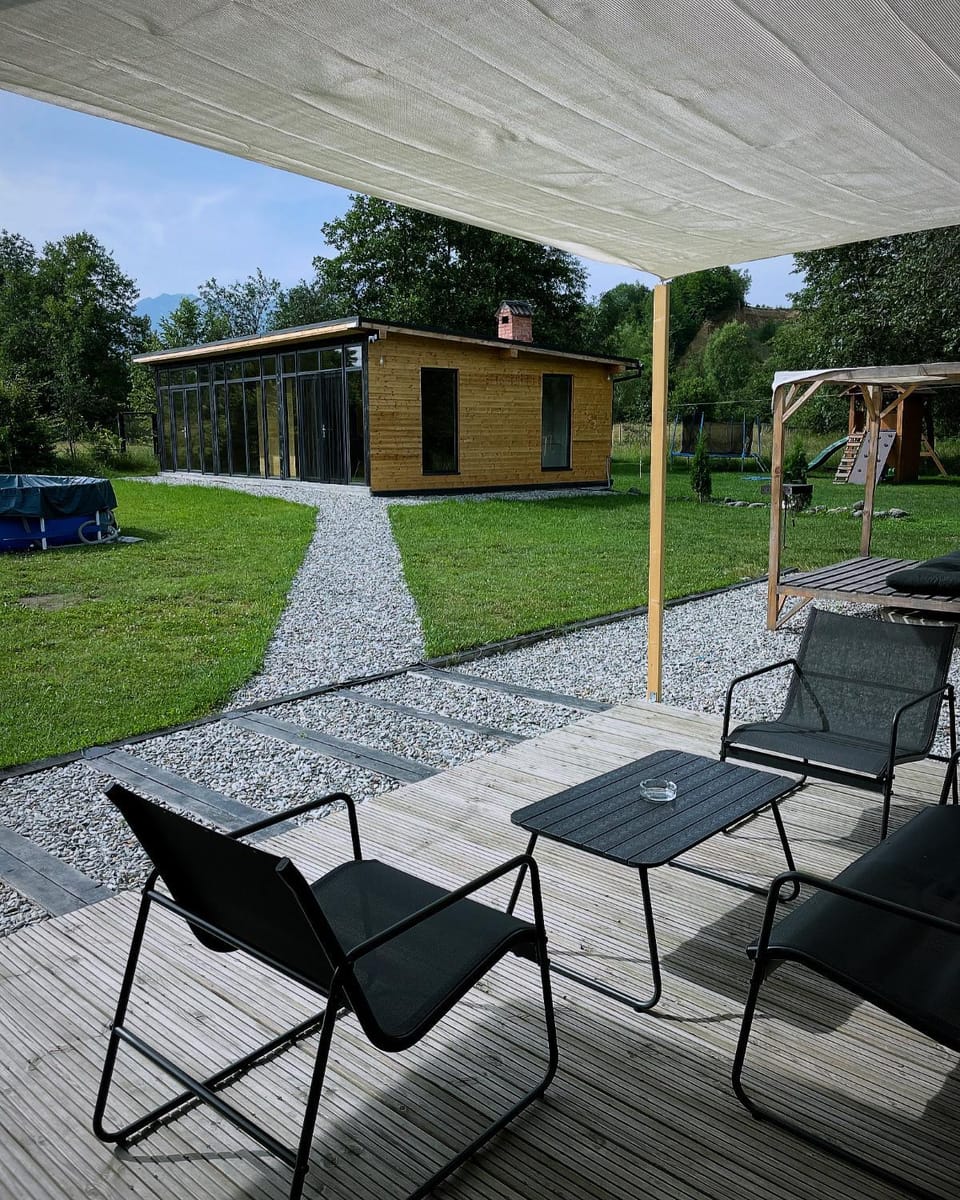 Property building, Garden