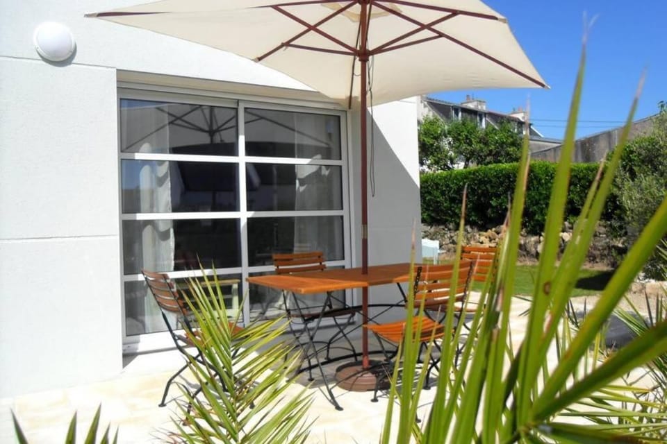 MAISON DE VACANCES, A 150 m de la Mer House in Finistere