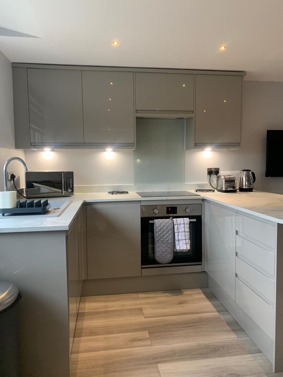 Cosy Beautiful One bedroom Flat Apartment in Dorking