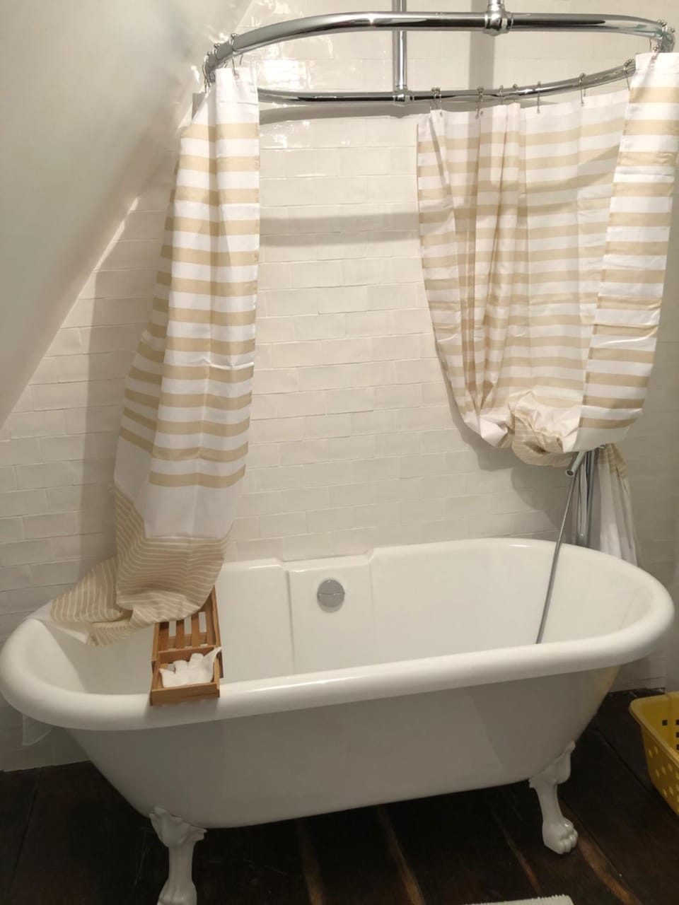 Bathroom, Bath