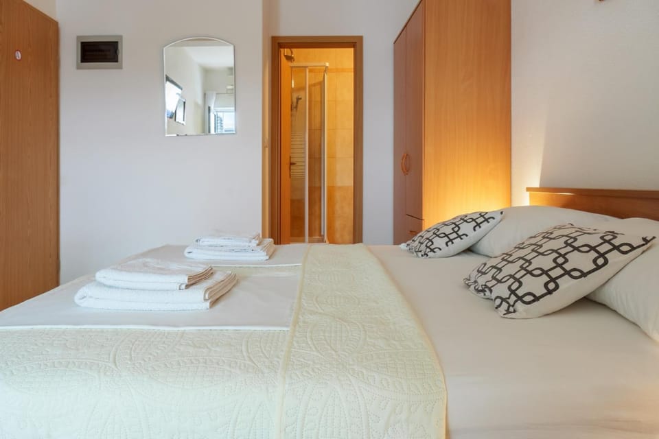 Apartments Ruža Apartment in Baška Voda