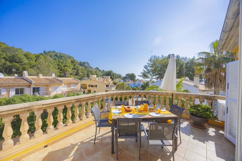 Neighbourhood, View (from property/room), Balcony/Terrace, Dining area