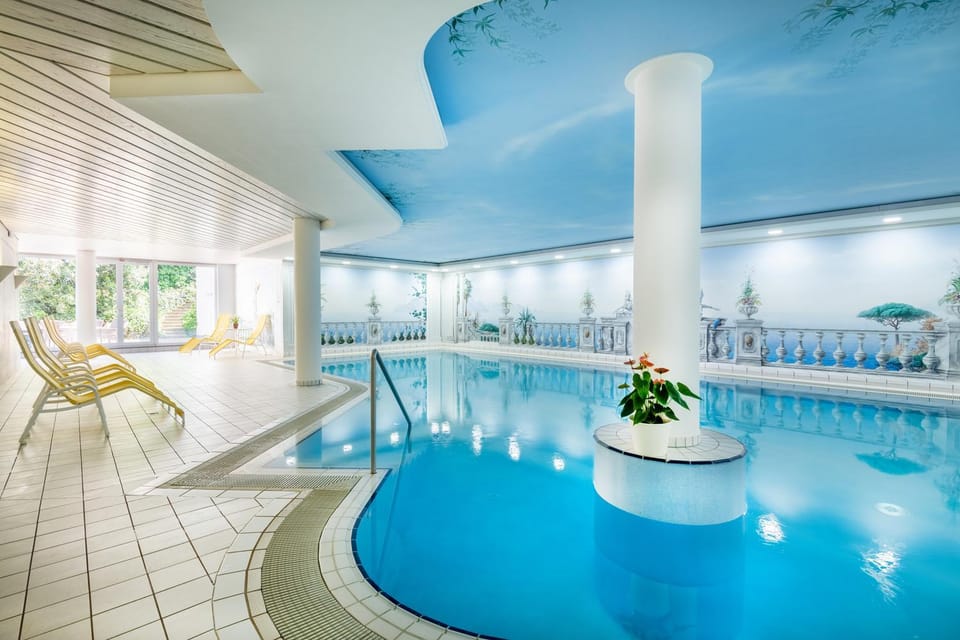 Spa and wellness centre/facilities, Swimming pool