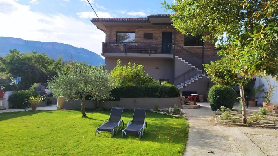 Property building, Spring, Garden view
