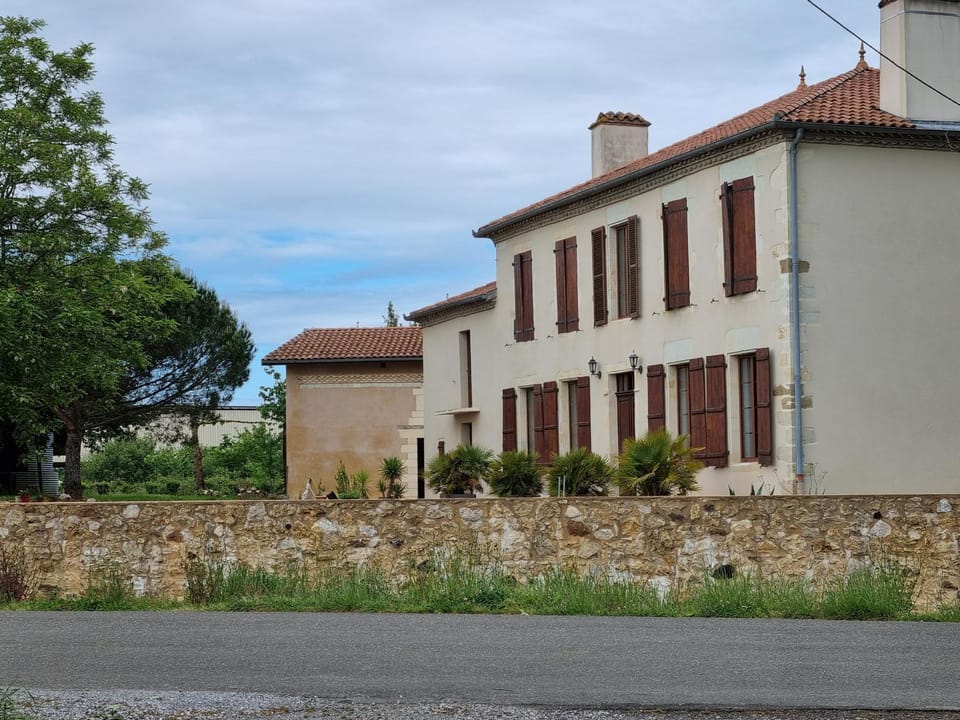 Chambre d'hôte Daugé Bed and Breakfast in Nouvelle-Aquitaine