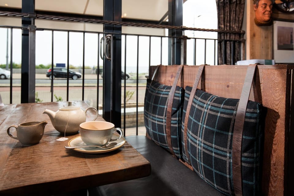 Restaurant/places to eat