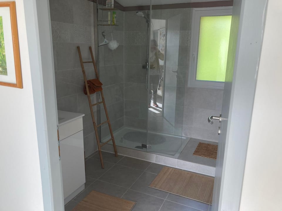 Sitio Nathalie et Jos Bed and Breakfast in Provence