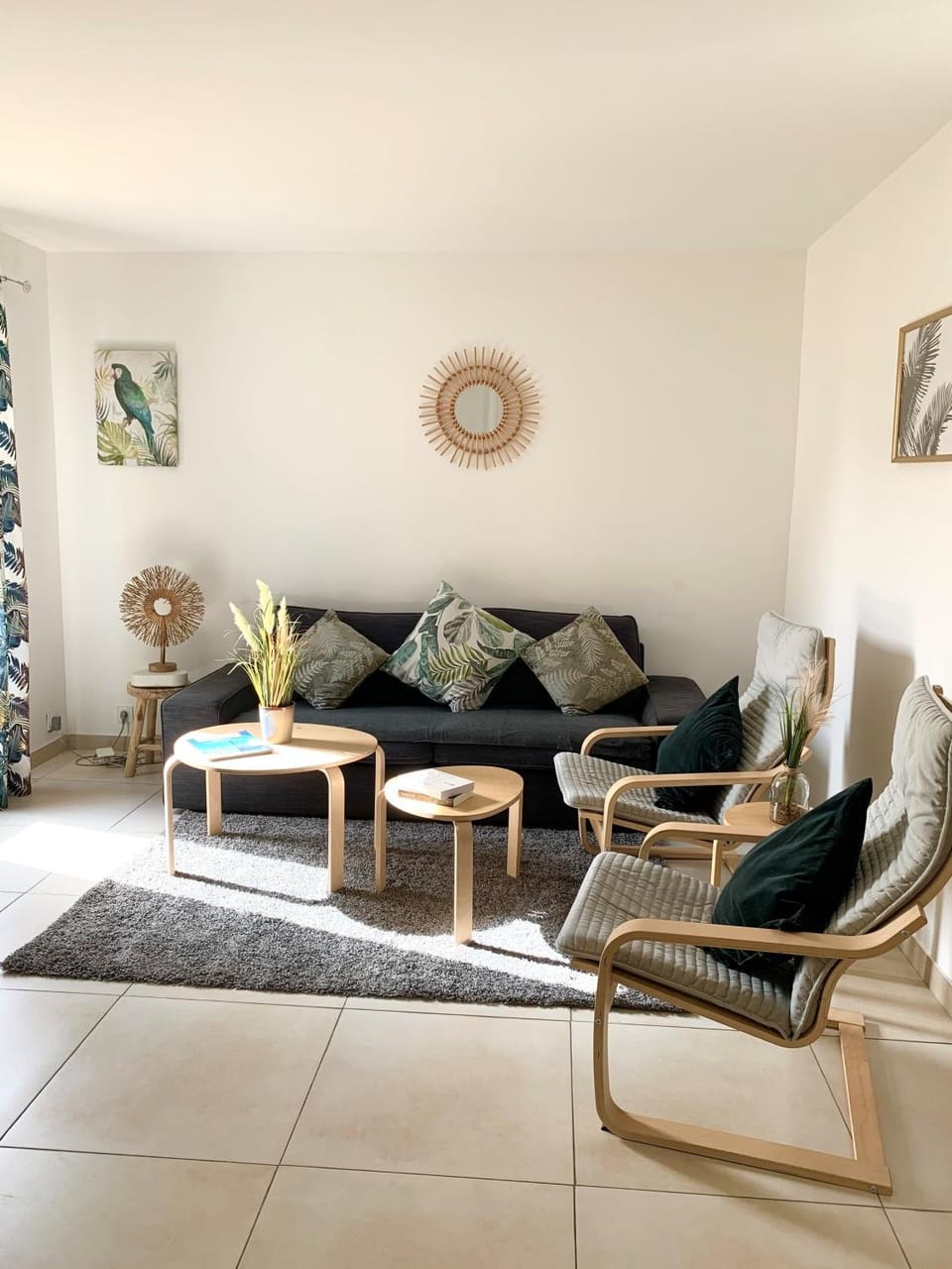 Communal lounge/ TV room, Living room