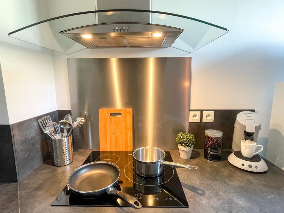 Coffee/tea facilities, Kitchen or kitchenette