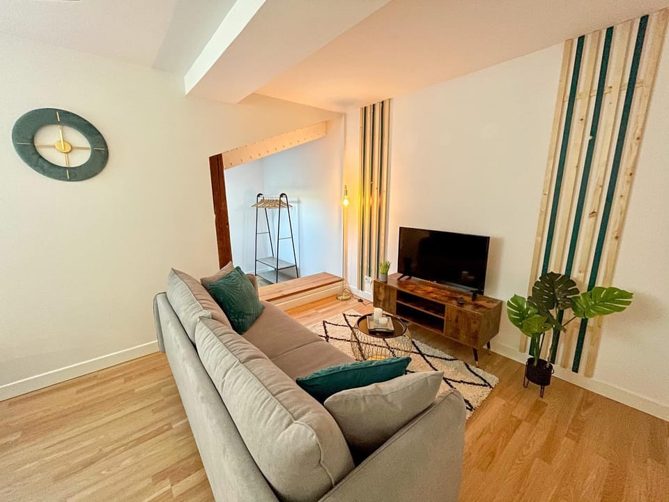 TV and multimedia, Living room
