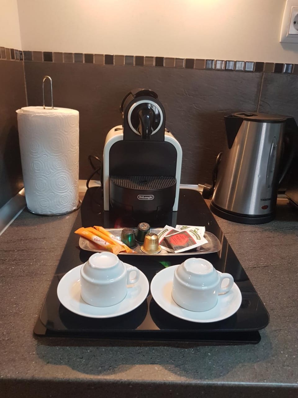 Coffee/tea facilities, Kitchen or kitchenette
