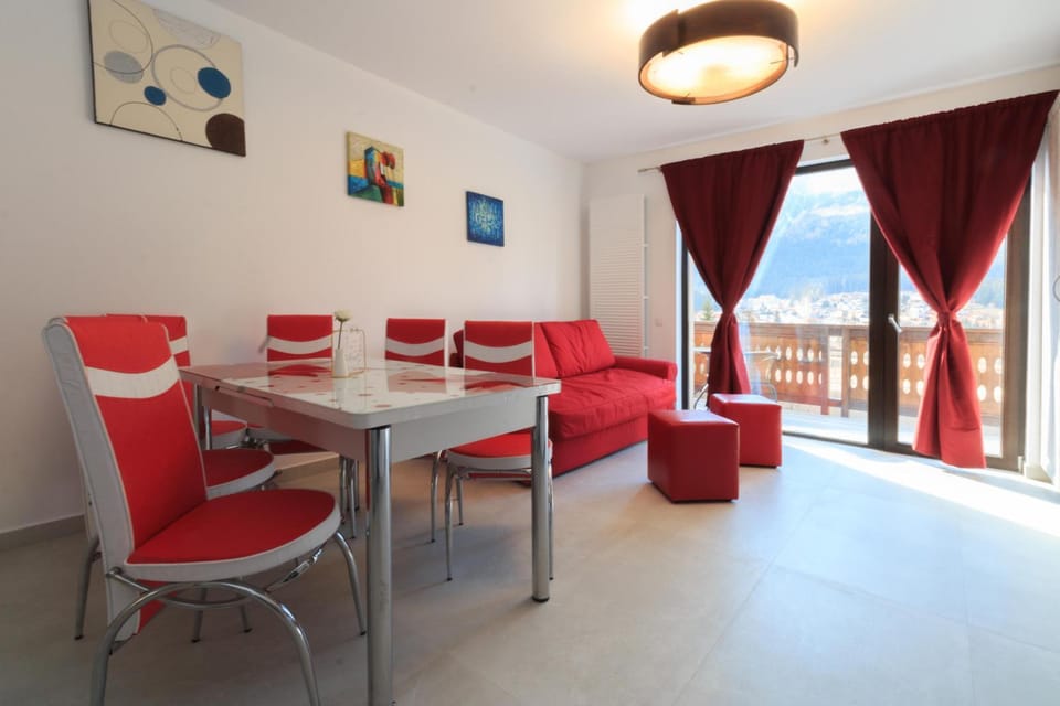 Balcony/Terrace, Living room, Dining area