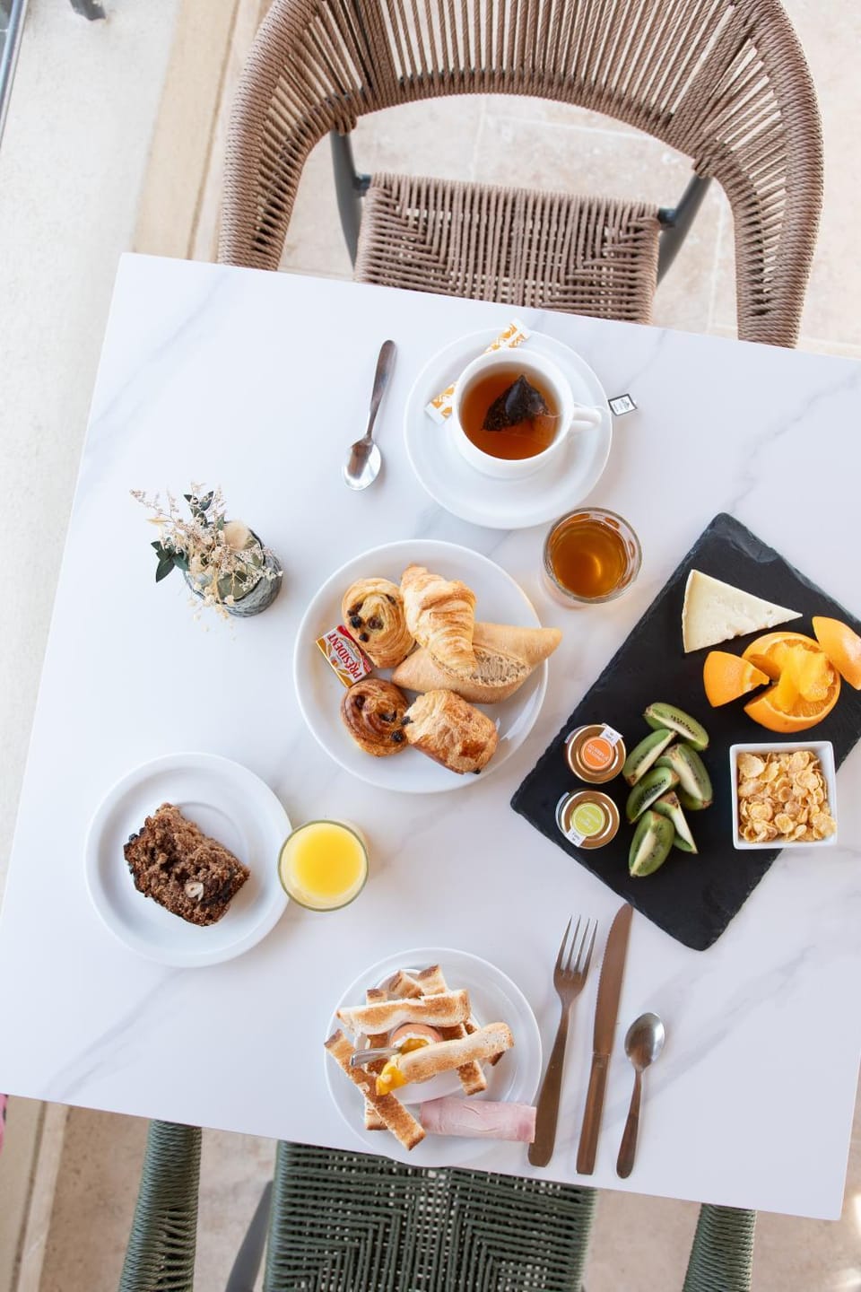 Continental breakfast