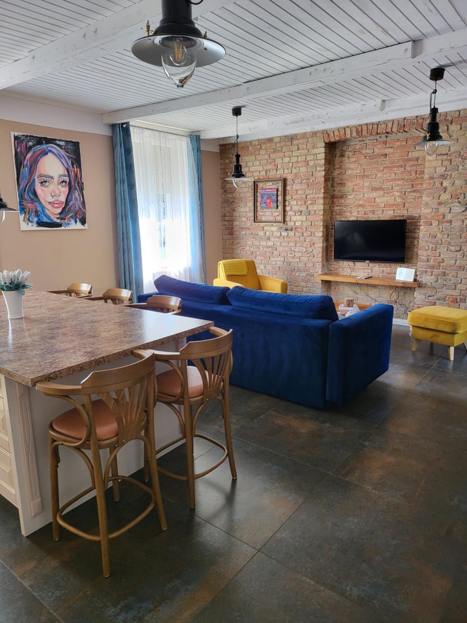 Seating area