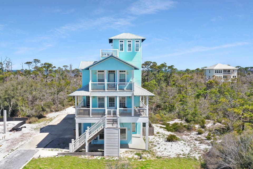 Cape Oasis by Pristine Property Vacation Rentals House in Florida