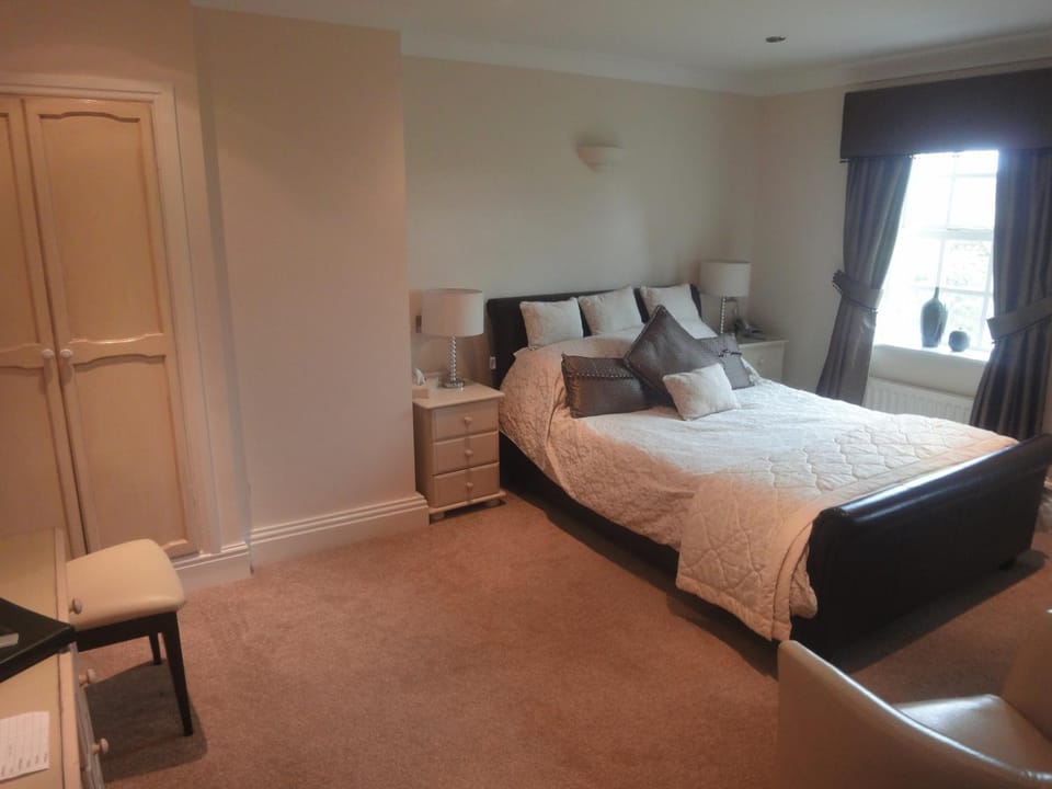 Day, Photo of the whole room