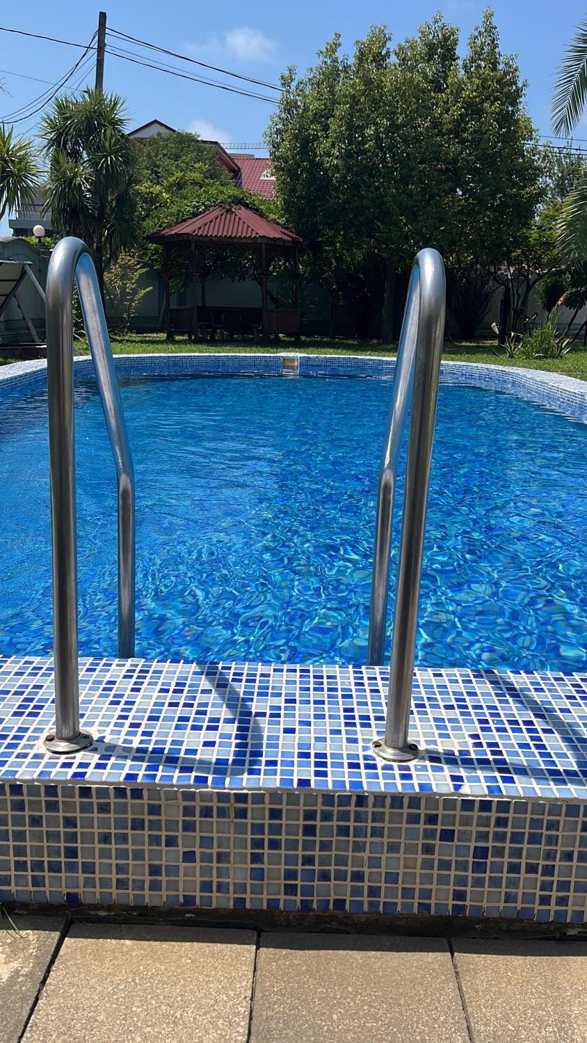 Guest House Nia Bed and Breakfast in Batumi