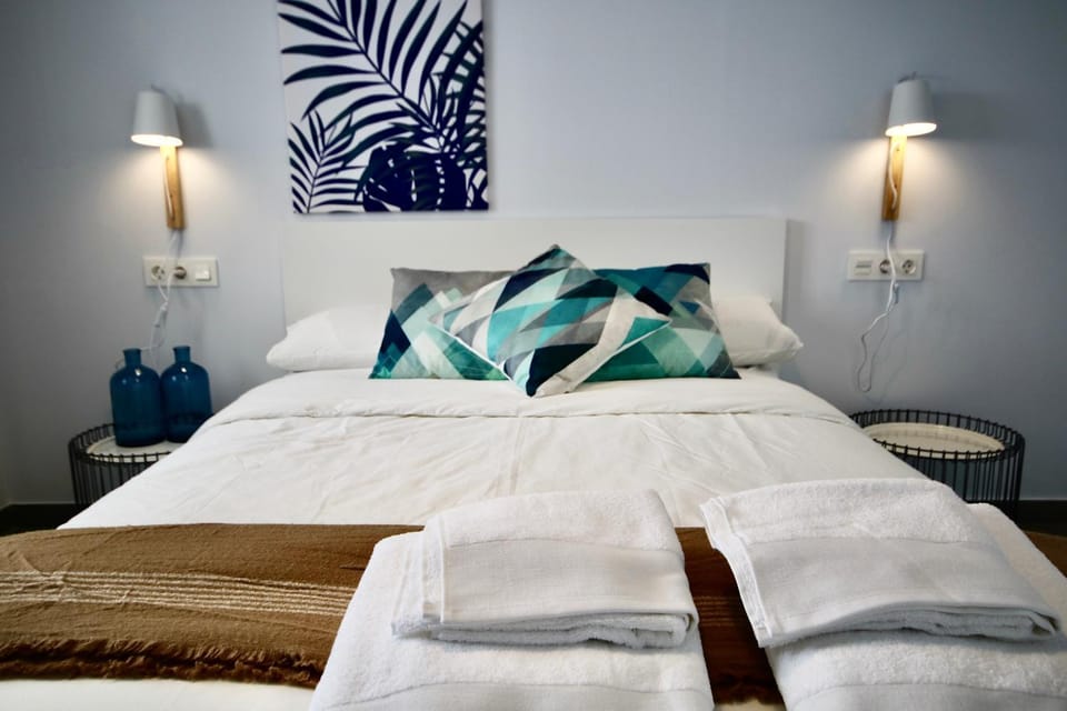 Bedroom, Facility for disabled guests