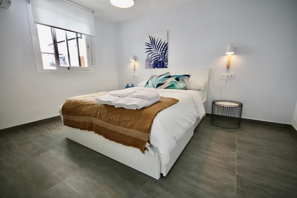 Bedroom, Facility for disabled guests