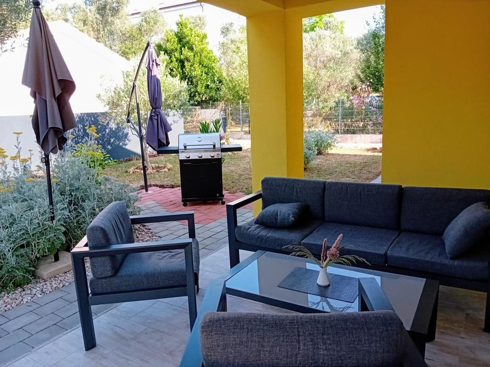 Patio, Garden, Garden view