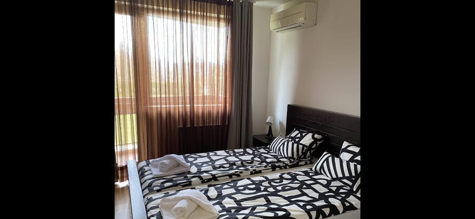 Photo of the whole room, Bedroom, internet, air conditioner