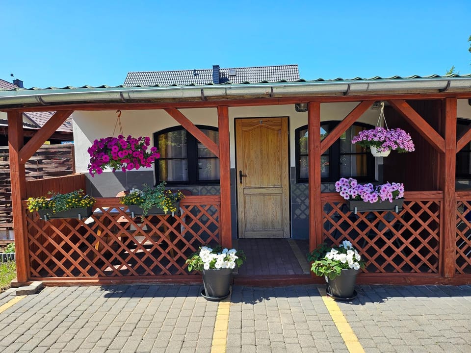 Property building, Garden, Garden view