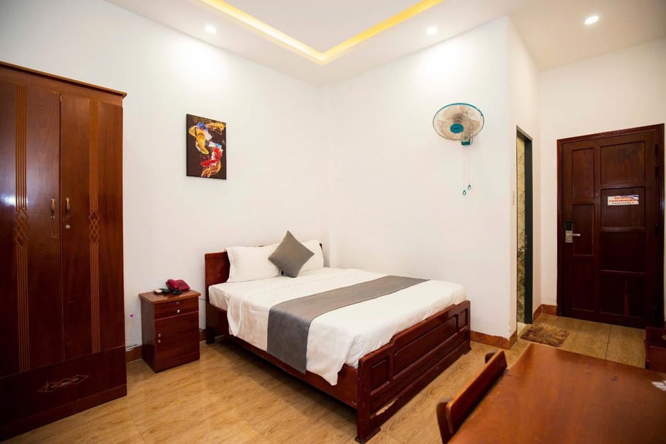 SUNSHINE HOTEL Hotel in Vietnam
