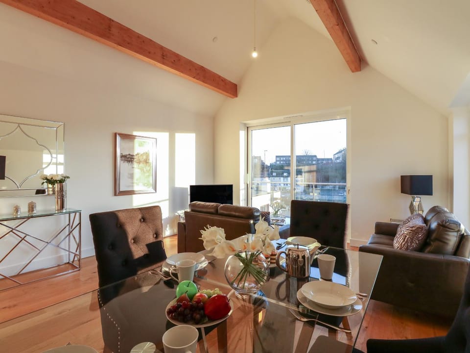 Harbourside Haven Penthouse 1 Apartment in Weymouth