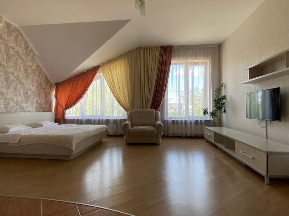 Parus Hotel in Ukraine