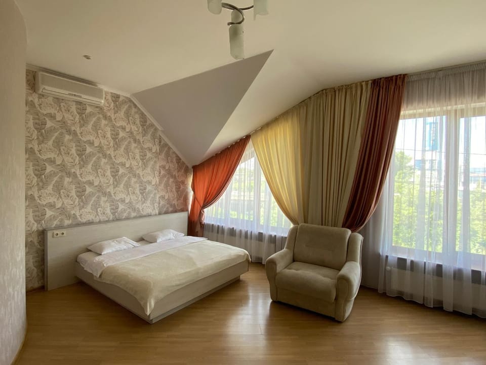Parus Hotel in Ukraine