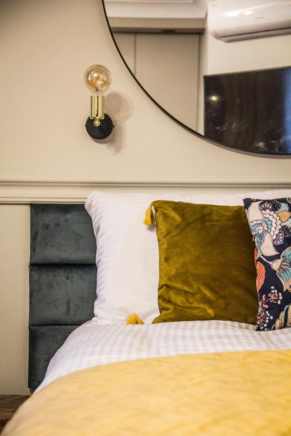 Bed, Decorative detail, Bedroom